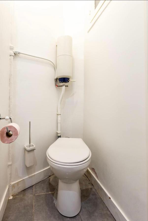Abbesses - Superbe appartement avec cheminées Paris Extérieur photo
