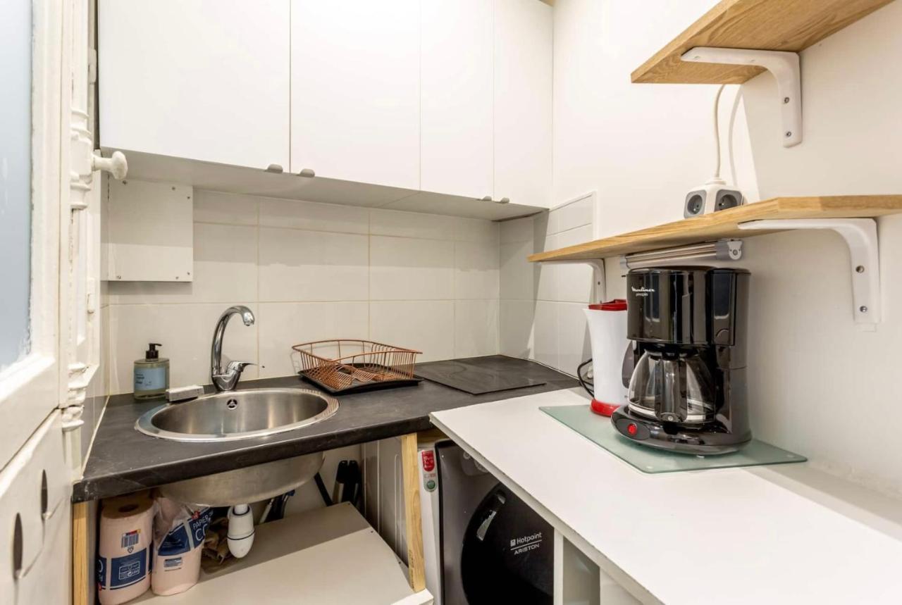 Abbesses - Superbe appartement avec cheminées Paris Extérieur photo