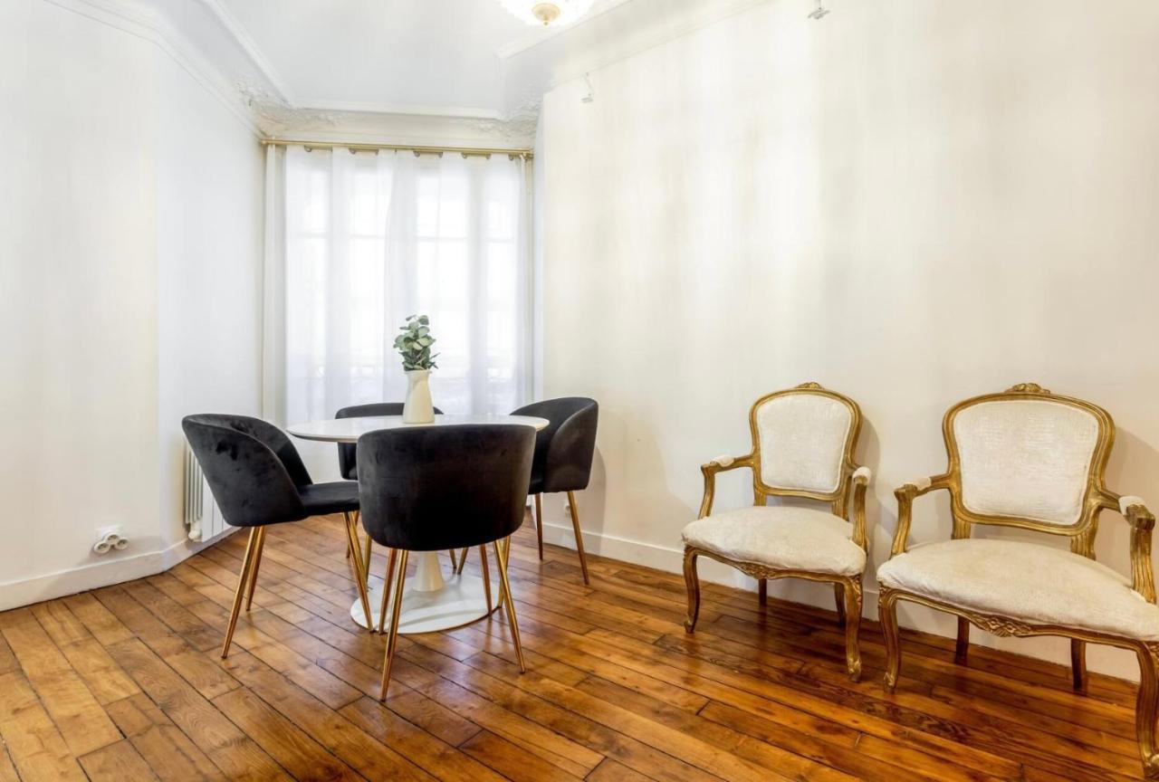 Abbesses - Superbe appartement avec cheminées Paris Extérieur photo